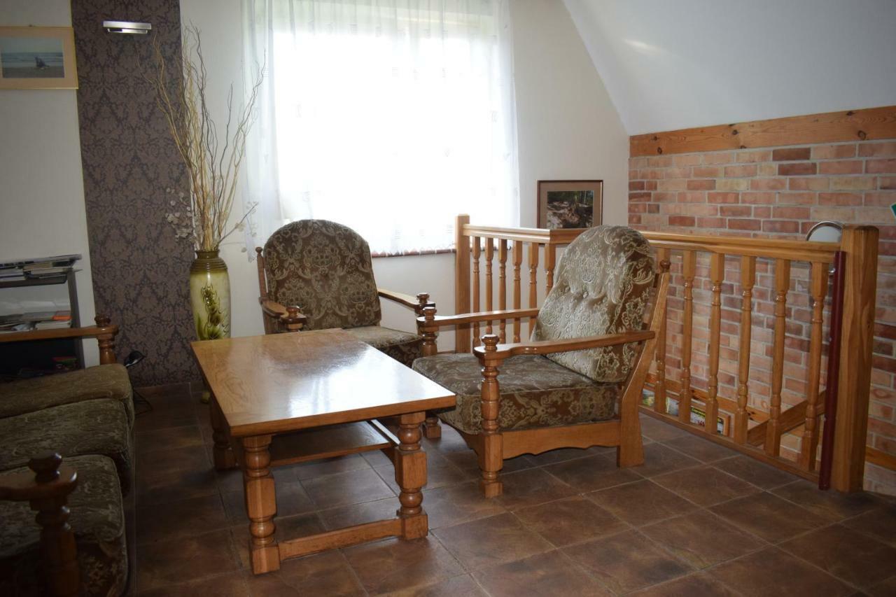 Dom Wczasowy Janina Mikoszewo Exterior foto